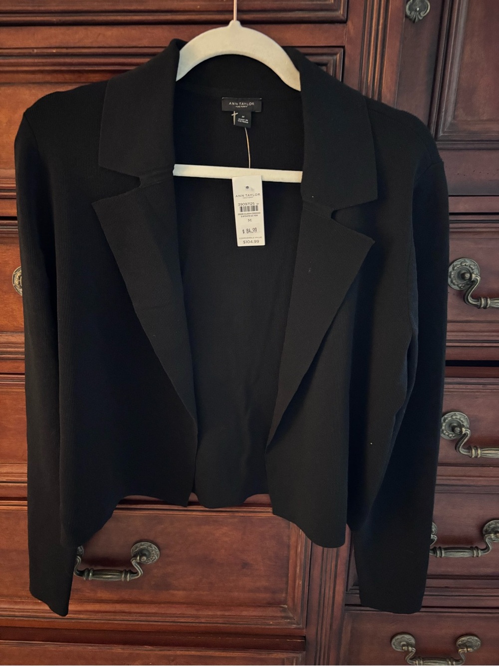 Ann Taylor Black Open-Front Cropped Blazer